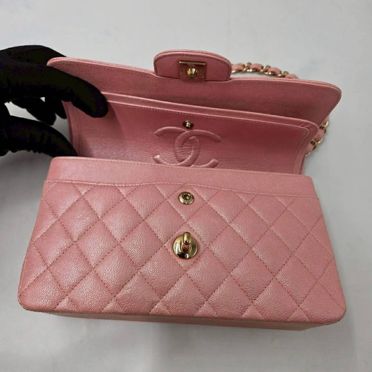 **Rare Find** Chanel 9 Unicorn Colour / Iridescent Pink Caviar - GHW