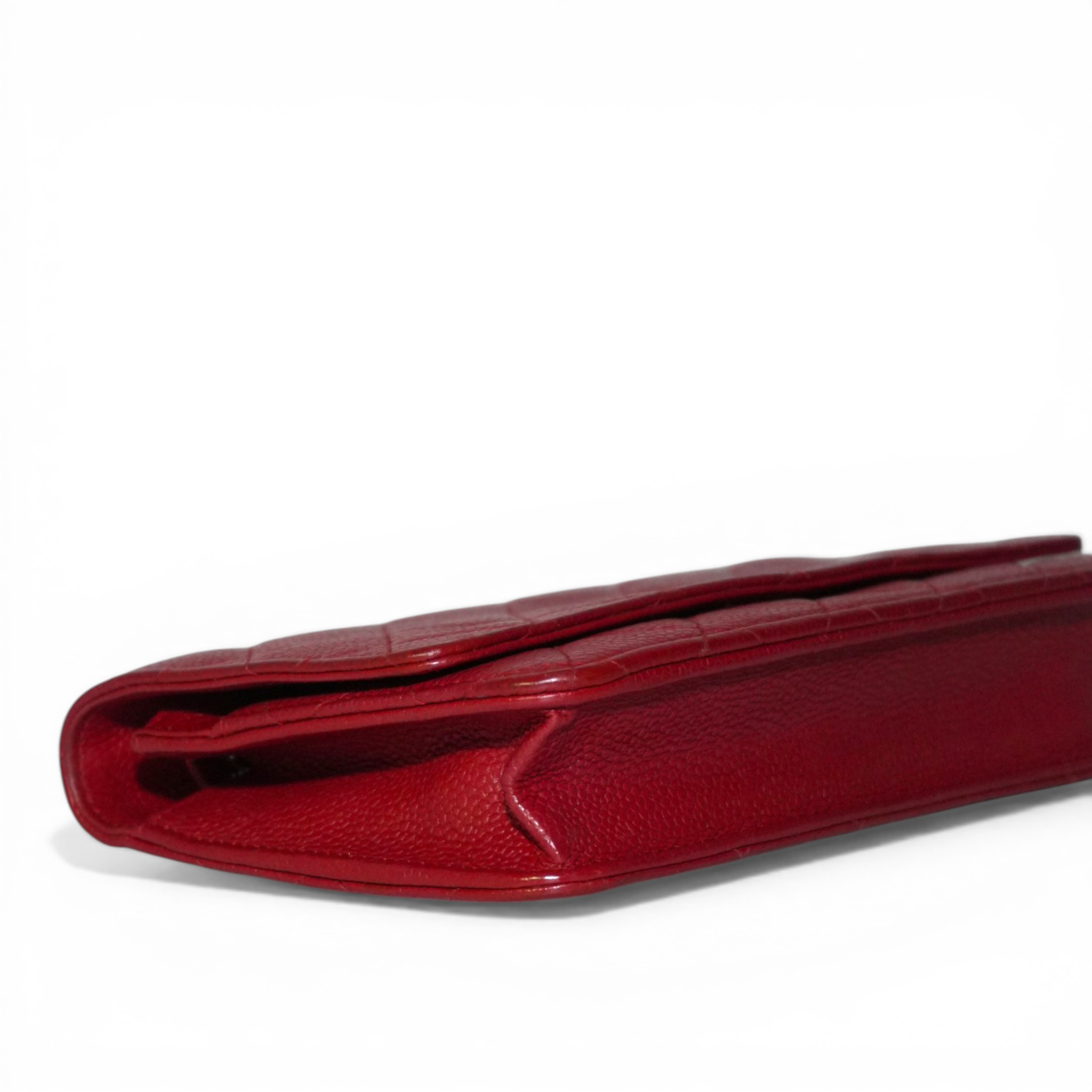 Chanel - WOC Red Caviar Holo 18 (SHW)