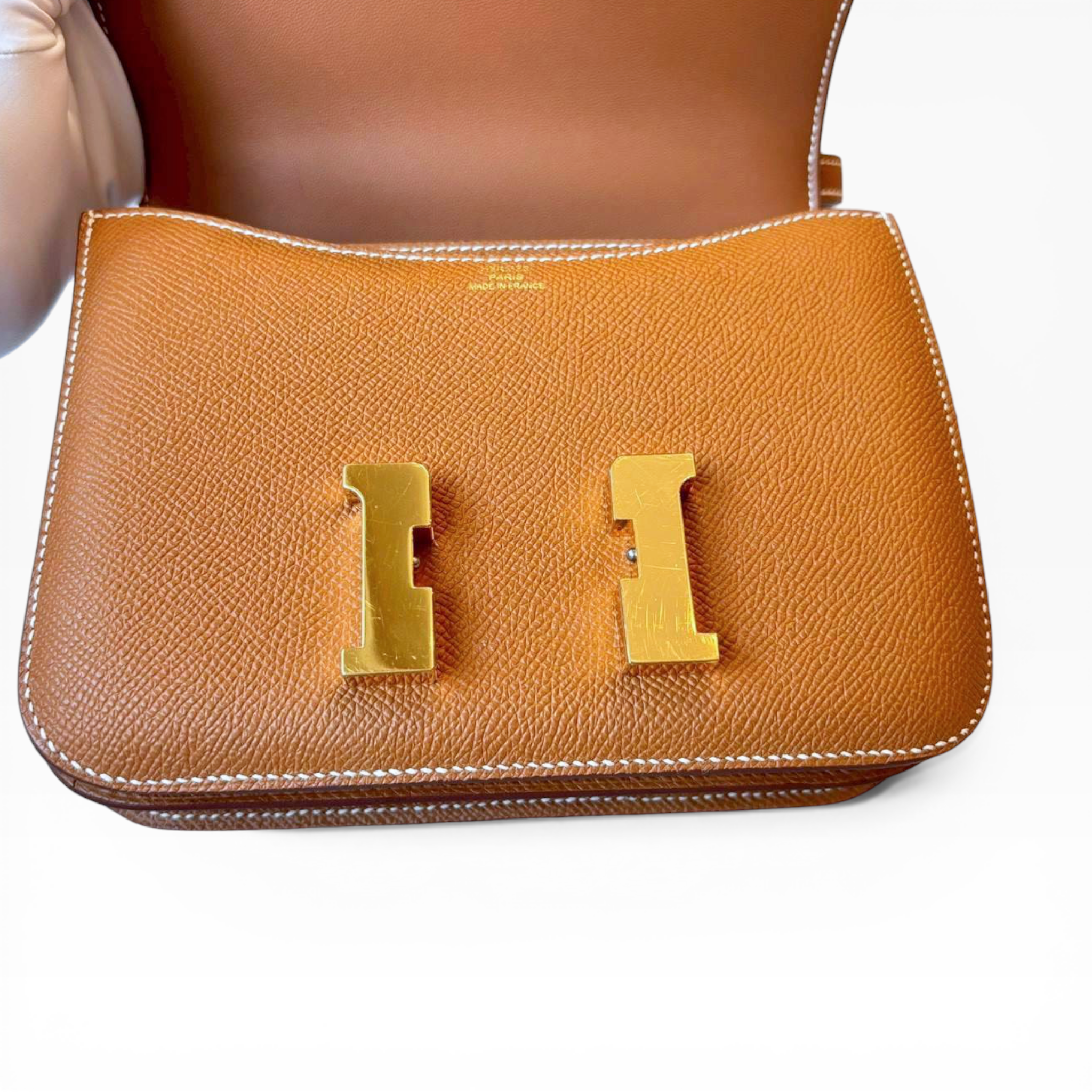 Hermès - Constance 18 Gold Colour Epsom (GHW)