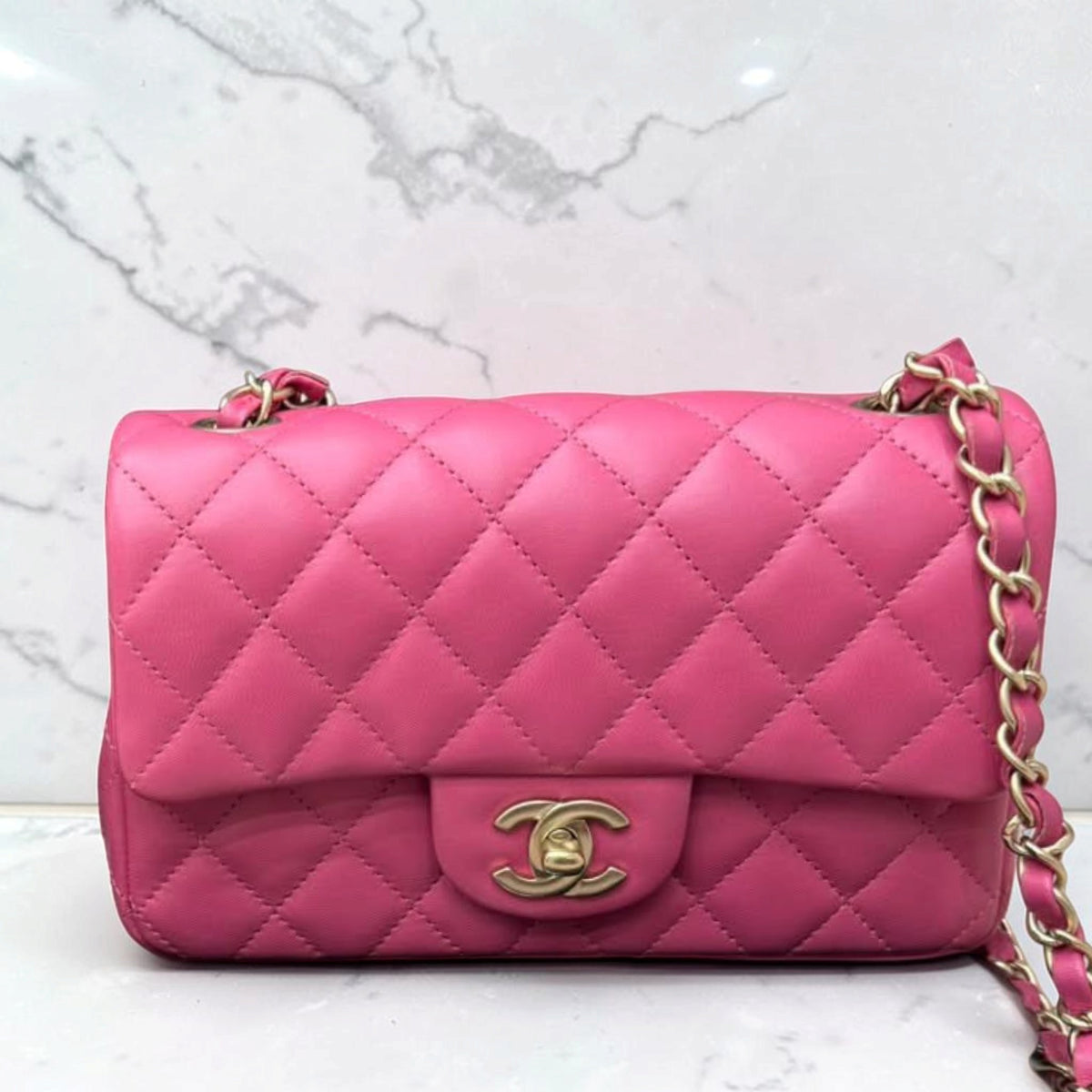 Chanel – Classic Flap Bag Medium 10" Pink Lambskin (GHW)