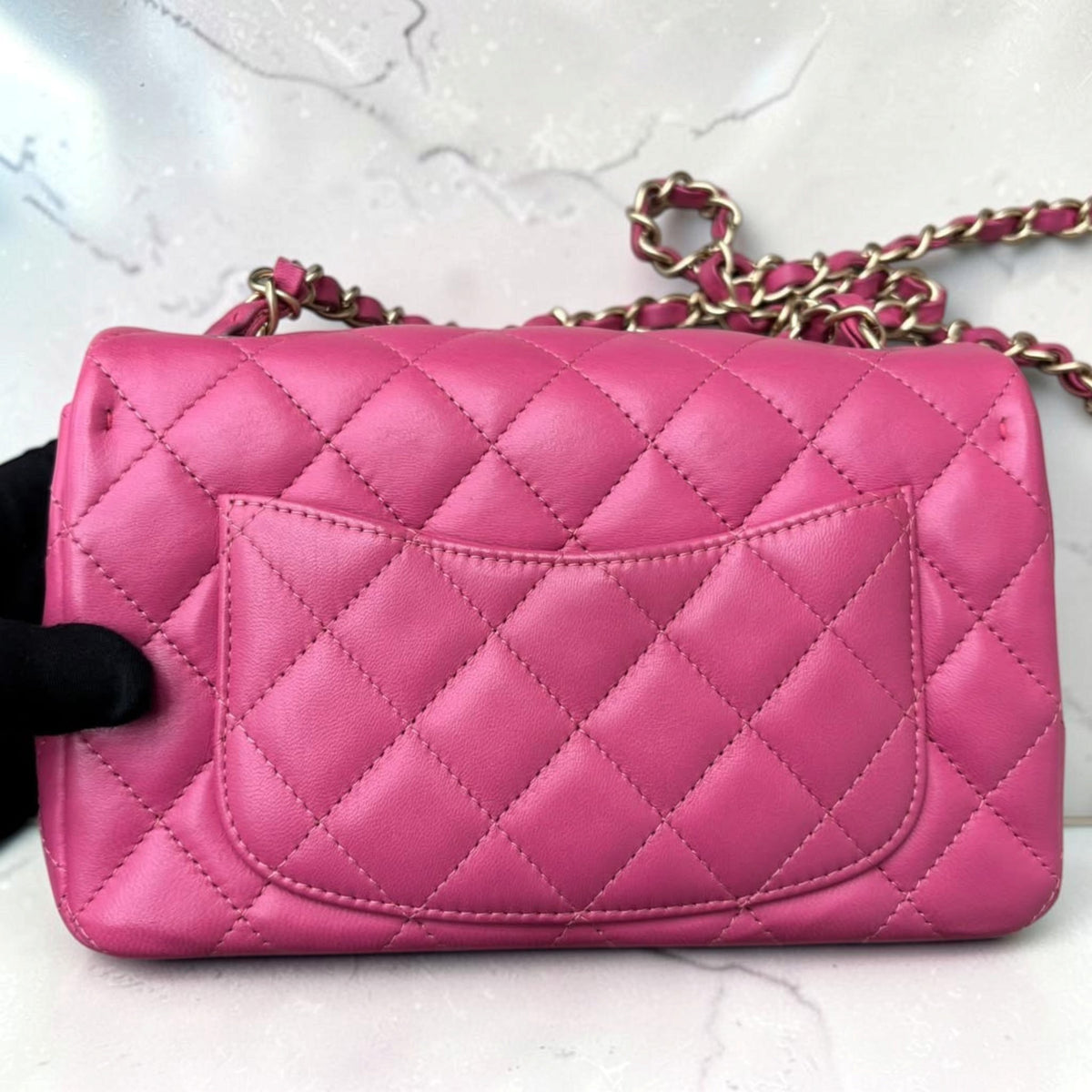 Chanel – Classic Flap Bag Medium 10" Pink Lambskin (GHW)