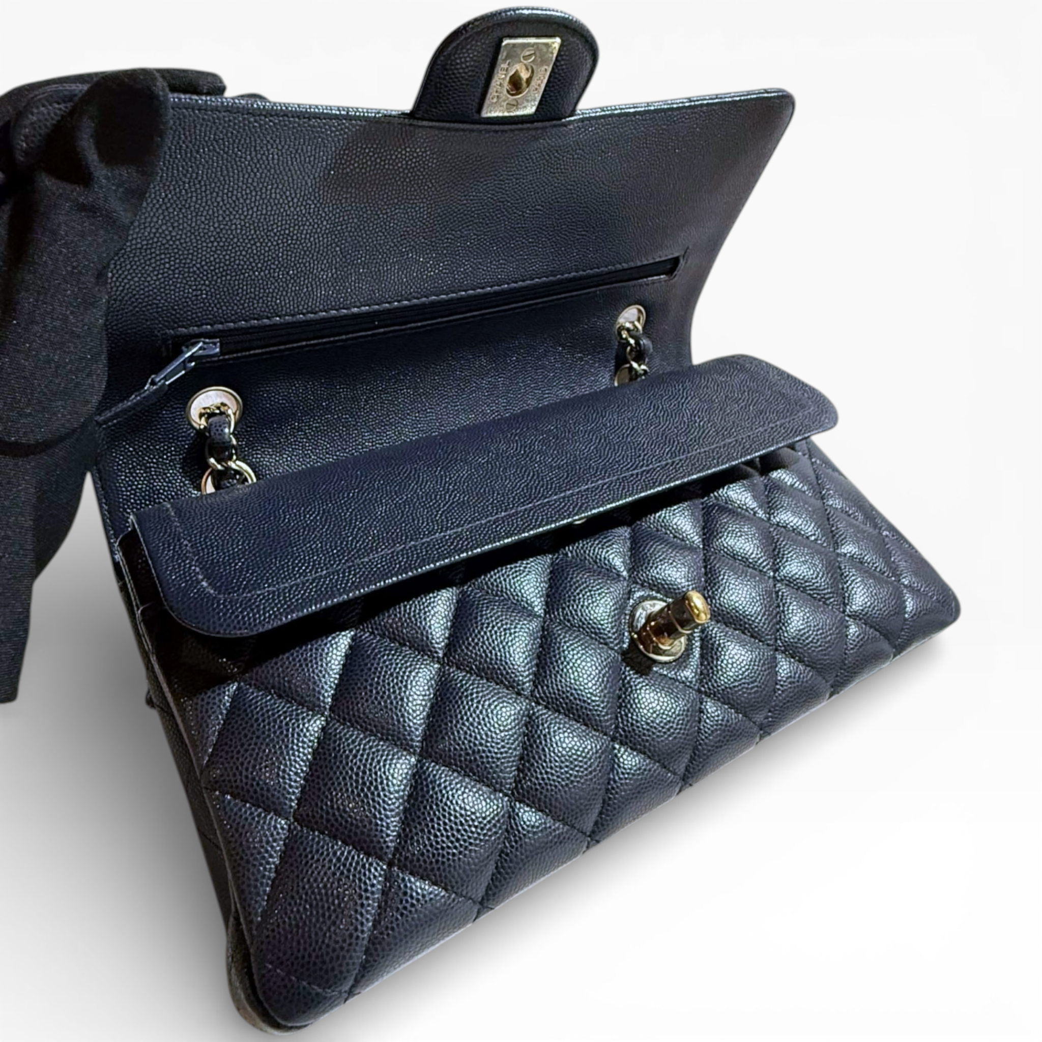 **Ultra Rare** Chanel classic Meduim Midnight Blue (GHW) | Glitter Caviar