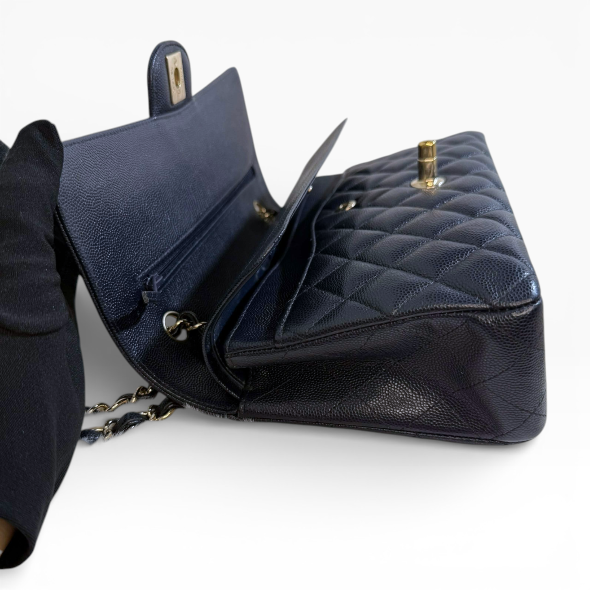 **Ultra Rare** Chanel classic Meduim Midnight Blue (GHW) | Glitter Caviar